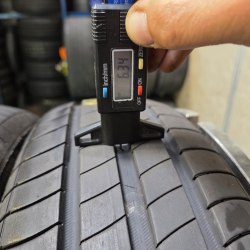 Комплект шин 175 65 R17 Michelin E primacy 22-23г. Остаток 98% 6.3-6.8мм