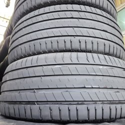 Комплект шин 235 55 R19 Michelin Latitude sport 3 (MO)19г. Остаток.5-5mm