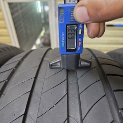 Пара шин 235 55 R18 Michelin Primacy 4 VOL 21г. Остаток 95% 6.3мм