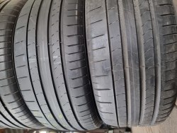 Комплект шин 255 40 r20 Pirelli pzero pz4 (AO) pncs 20г 90%остаток 5.8мм