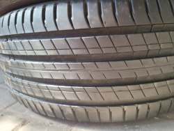 Комплект шин 235 55 R19 Michelin Latitude sport 3 (AO)22-22-19-23г. Остаток 95% Pol.Fr.