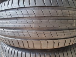 Комплект шин 235 55 R19 Michelin Latitude sport 3 (AO)22-22-19-23г. Остаток 95% Pol.Fr.