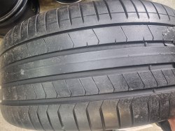 Пара шин 305 40 r20 Pirelli PZero☆rsc run flat, 2918.5.4мм 90%остаток
