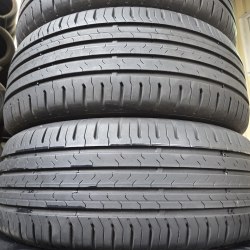 Комплект шин 215 55 R17 Continental ContiEcoContact 5 18г. Остаток 6.4-6.8мм 90%