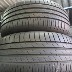 Комплект шин 225 50 R17 GoodYear Efficient grip performance 17г. Остаток 7мм
