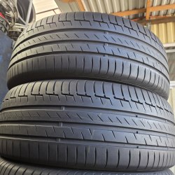 Пара шин 235 55 R19 Continental PremiumContact 6 XL 21г. Остаток 6мм