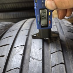 Пара шин 245 40 r21 Pirelli Pzero pz4 ☆ RSC 6.4mm 18г. Косметика