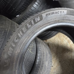 Пара шин 235 50 R19 Michelin Primacy 4 s1 21-22г. Остаток 90% 6.1мм 2 латки