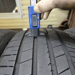 Пара шин 225 45 R19 Bridgestone Turanza T005 A 19г. Остаток 6.5мм