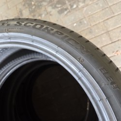 Пара шин 235 45 R21 Pirelli Scorpion elect AO 20-21г. Остаток 6.6мм 90%