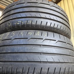 Комплект шин 225 45 r19 Dunlop Sportmaxx rt 6.9-6.4mm б/г 90%остаток