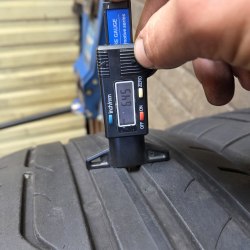 Комплект шин 225 45 r19 Dunlop Sportmaxx rt 6.9-6.4mm б/г 90%остаток