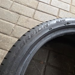 235 45 R21 Pirelli Scorpion elect AO (seal)22г остаток 6.5мм 99.9%