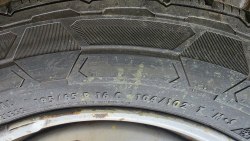 Пара шин 195 65 r16c Continental VanContactWinter 8mm 90%остаток