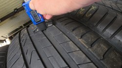Комплект шин 235 45 R21 Pirelli Scorpion elect AO (seal) 20-22г остаток 6.5мм 95%