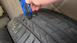 Комплект шин 235 45 R21 Pirelli Scorpion elect AO (seal) 20-22г остаток 6.5мм 95%