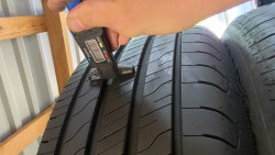 Пара шин 235 55 r17 Goodyear EfficientGrip 2 suv 24g. 8mm 99.9%остаток