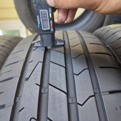 Комплект шин 215 65 R17 Hankook Ventus prime 3X 24г. Остаток 6.9-6.3мм 95%остаток