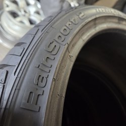Пара шин 235 35 r19 Uniroyal Rain Sport 2 остаток 8мм 99%