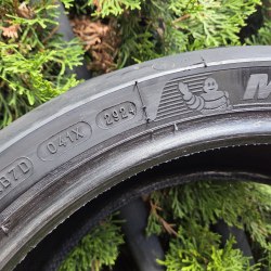 180 55 R17 Michelin Road 5 2CT+ 29.24г остаток 85%