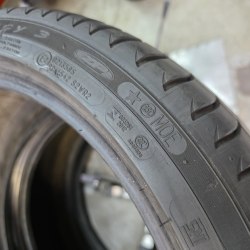 Пара шин 275 35 r19 Michelin Primacy 3 MOE rsc 20-21г. 5.8mm 90%остаток