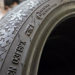 Пара шин 215 50 r17 Continental Winter Contact TS 870p 21г. Остаток 4.8мм