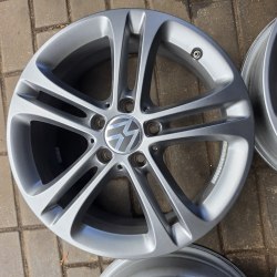 Комплект дисков литых R17 Volkswagen caddy 5/112. цо-66.6 ет-44. 6,5j без дефектов