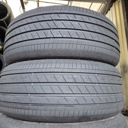 Комплект шин 235 55 r18 Good Year EfficientGrip performance MO 24г. Остаток 6.5-7мм 95% electric drive technology