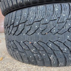 Комплект шин 295 40 r21 Nokian Hakkapeliitta 9suv 17g 7mm