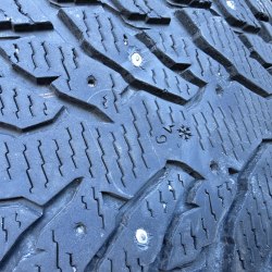 Комплект шин 295 40 r21 Nokian Hakkapeliitta 9suv 17g 7mm