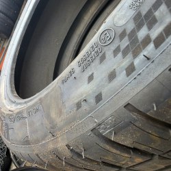 255 40 r20 Michelin Pilot sport EV TO 53.23g 6.7mm корд. Космет. Грыжи нет