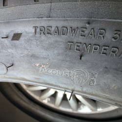 255 40 r20 Michelin Pilot sport EV TO 53.23g 6.7mm корд. Космет. Грыжи нет