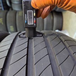 Комплект шин 225 45 r17 Michelin Primacy 4 s1 20г. Остаток 5.7-6.5мм 95%остаток