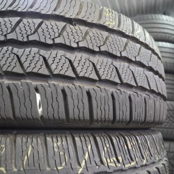 Пара шин 215 65 R16C Continental Van Contact Winter Остаток 7.4мм