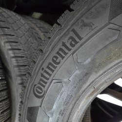 Пара шин 215 65 R16C Continental Van Contact Winter Остаток 7.4мм