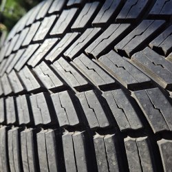 235 50 R18 Bridgestone Weather control A005 20г остаток 99.9%