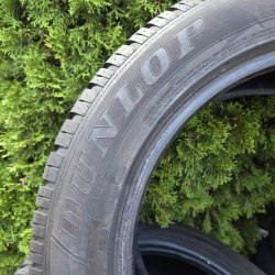 Комплект шин 235 55 R18 Dunlop Sp Winter Sport 3D AO 21г. остаток 95% 7.9- 7.6мм