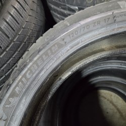 120 70 r17 Michelin Power rs 2CT 29.20г. Остаток 90%