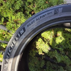 285 40 R23 Michelin Pilot Alpin 5 SUV 25г. Остаток 8.1мм 99%остаток
