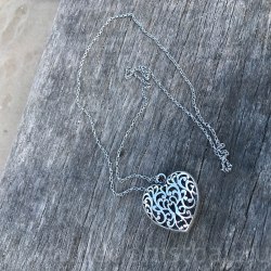 Ожерелье с сердцем на цепочке, металл, серебряный цвет