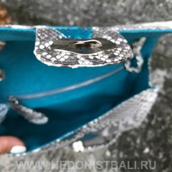 Сумка crossbody из натуральной кожи питона MIDI в натуральном цвете без покраски с бирюзовым