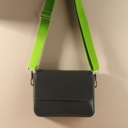 Ручка для сумки, стропа, с карабинами, 139 ± 3 × 3,8 см, цвет салатовый арт. 9898347