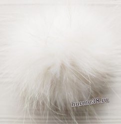 Помпон из енота (18-20см) цвет белый