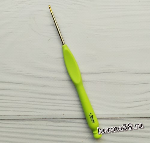 Крючок для вязания с пластиковой ручкой и золотым концом №1,8