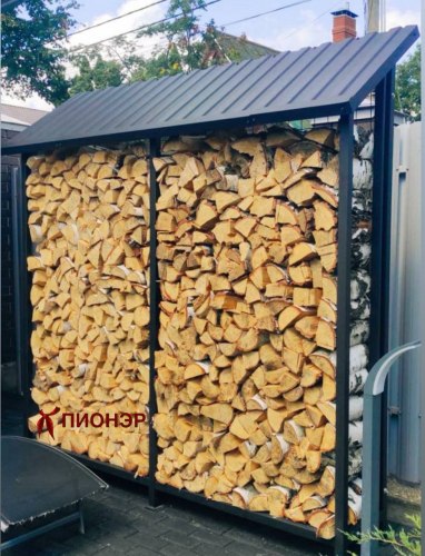 Уличная металлическая дровница КУБ-2М с сеткой (Pionehr)