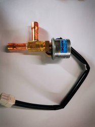 Клапан Hitachi 17C87883A