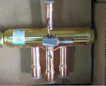 Четырехходовой клапан Trane STF-01VN1