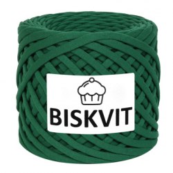 Трикотажная пряжа Бисквит, цвет Еловый Biskvit 100% хлопок. Лицевая нарезка. Турецкий трикотаж. Ширина 7+-1 мм. Длина 100+- 10 м.