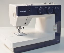 Швейная машина JANOME 1522BL (синяя)