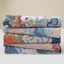 Салфетка марлевая с рисунком "Кролик и бабочки", 34*40 см. / арт. 287-96